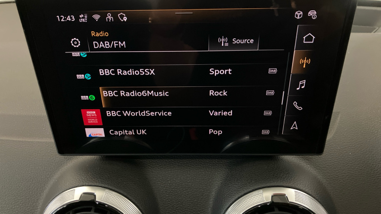 Audi Q2 35 TFSI Black Edition 5dr S Tronic Petrol Estate